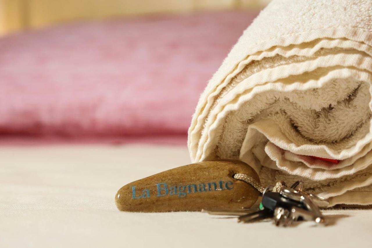 ヴァスト Le Mansardine Bed & Breakfast エクステリア 写真