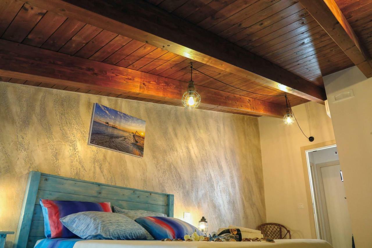 ヴァスト Le Mansardine Bed & Breakfast エクステリア 写真